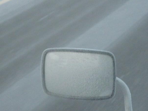 truck mirror hoarfrost